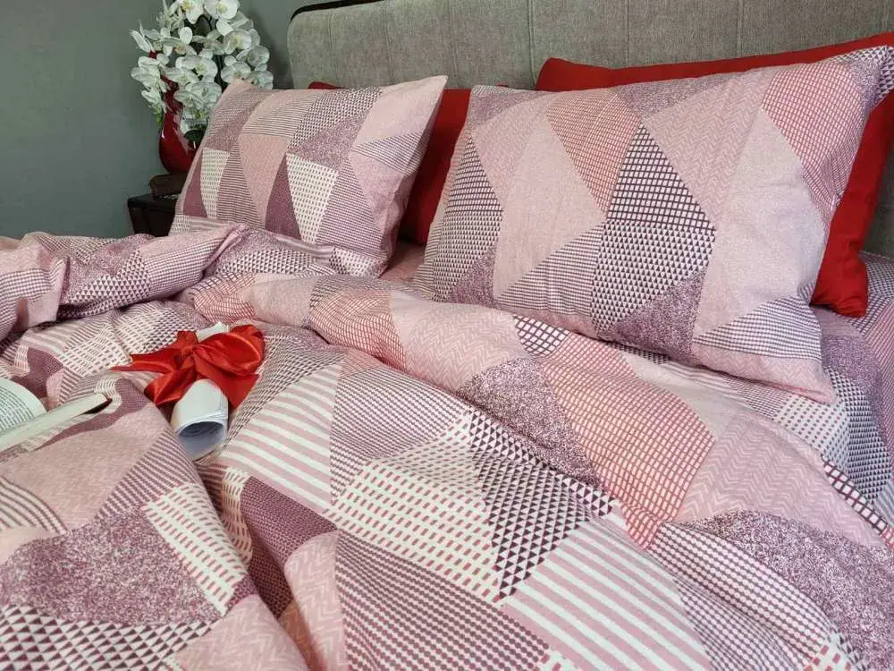 Комплект постільної білизни з фланелі Печворк рожевий (3)
