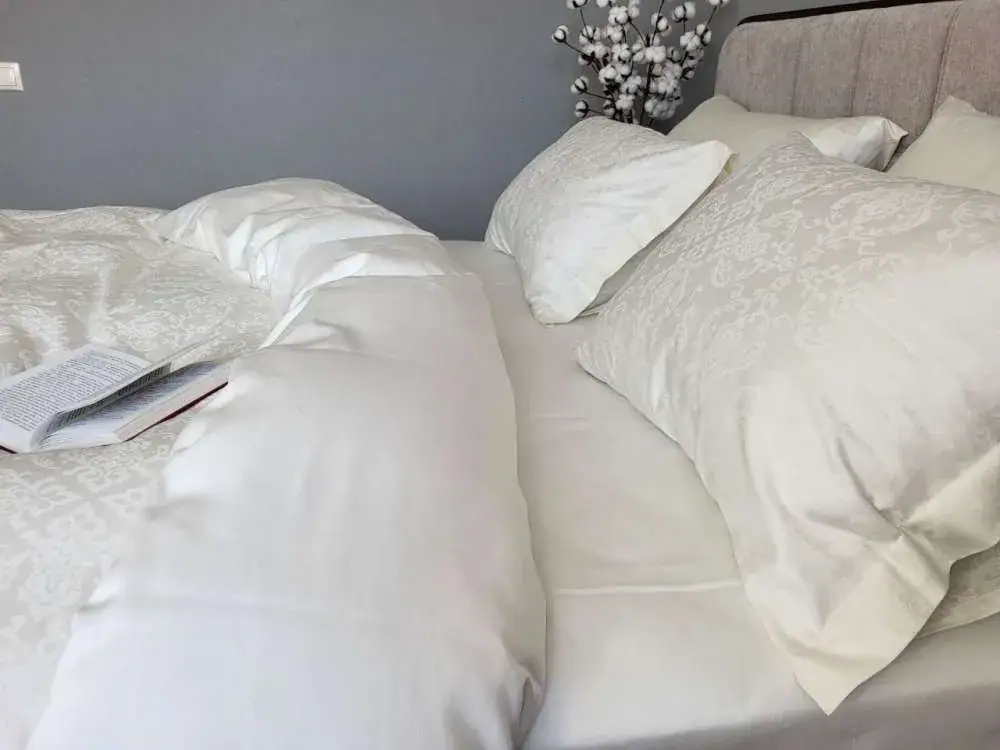 Елітна постільна білизна з сатину JACQUARD CASPE IVORY (5)