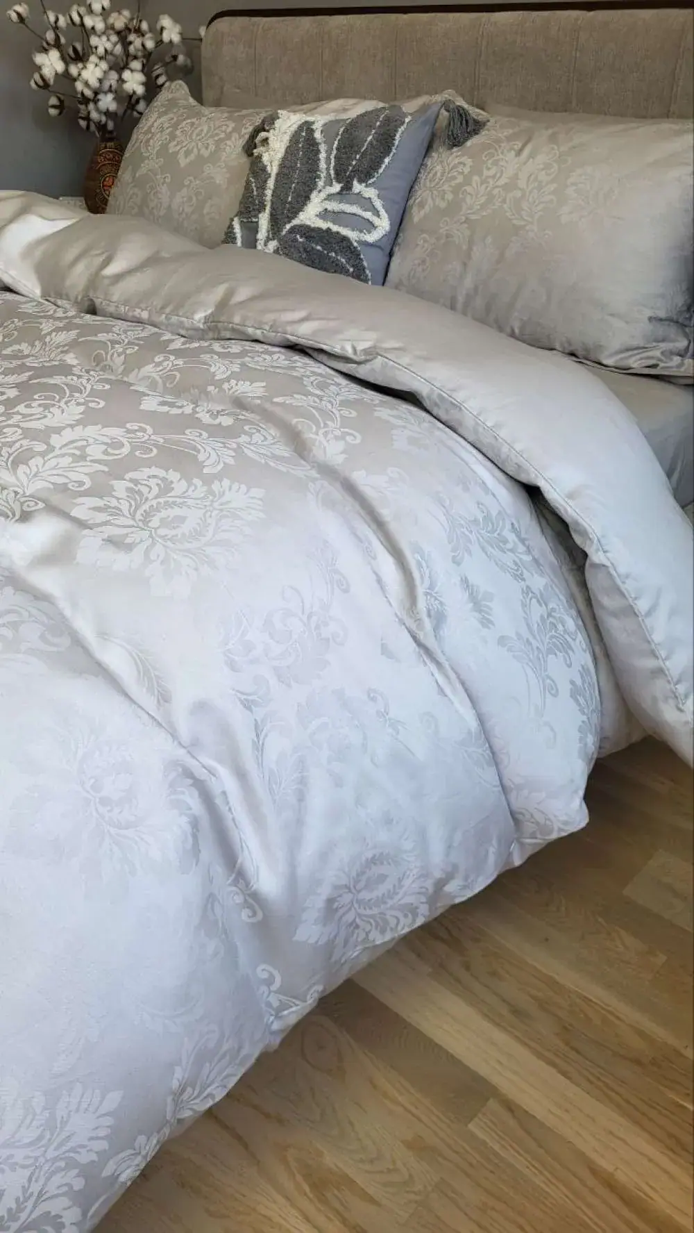 Елітна постільна білизна з сатину Jacquard Tiara Grey (5)