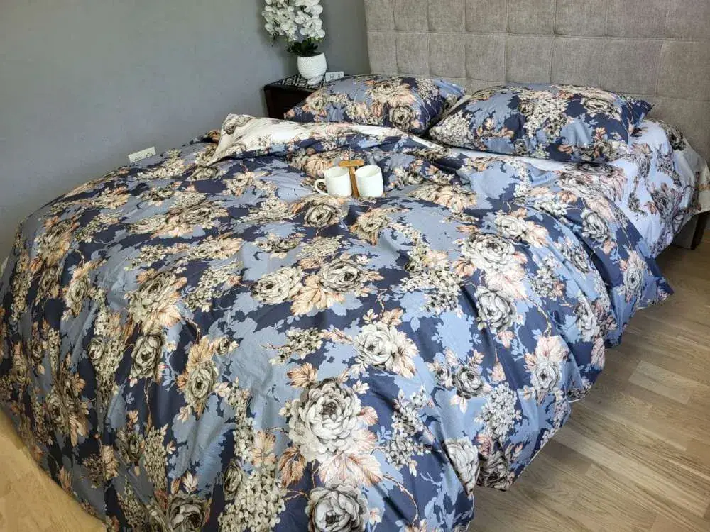 Элитный комплект постельного белья Глория из cotton (2)